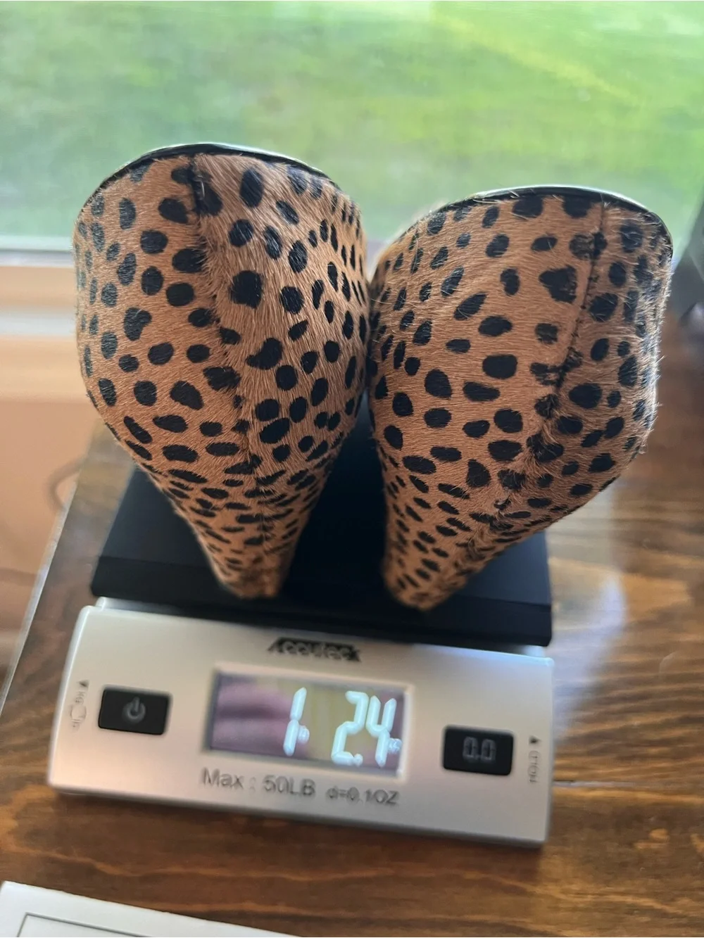 Banana Republic Leopard Calf Hair Wedge Pumps Heels Size 8 Glam Maximalist